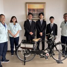 2025年10月1日、来春入社予定の学卒者対象の内定式を執り行いました。皆さんのこれからの歩みを、私たちも全力で応援していきます！
